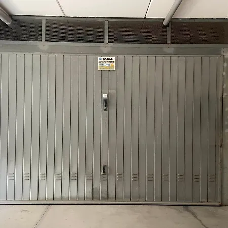 アパート Casa Linda ファーノ