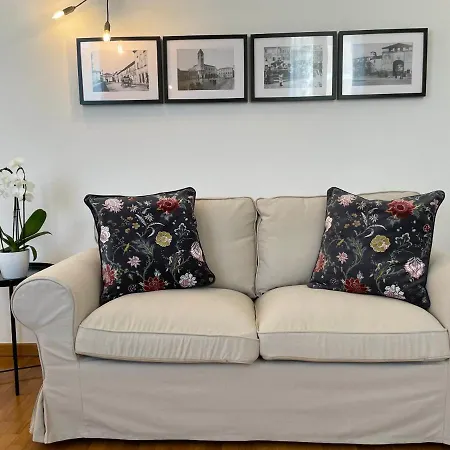 Casa Linda Apartment
